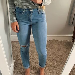 Levi’s 724 High Rise Jeans